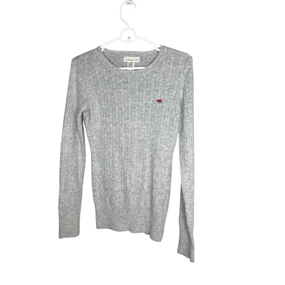 Women's Gray  If It Were Me Sweater Soft 54% nylon 40% angora 6% lamb's wool Siz
